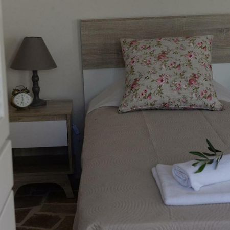 Villa The Olive Grove House Kassiopi Esterno foto