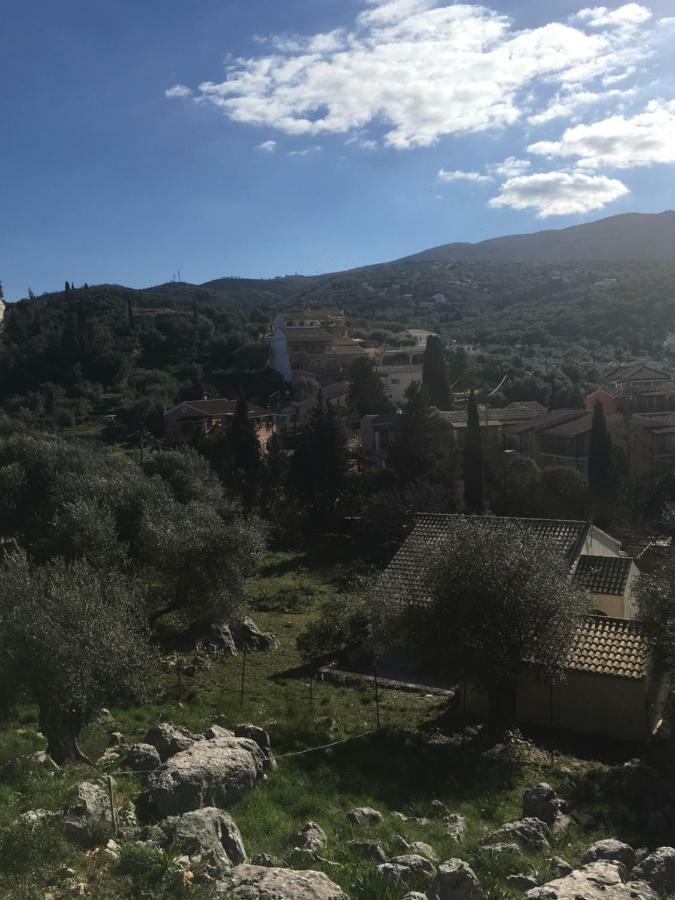 Villa The Olive Grove House Kassiopi Esterno foto