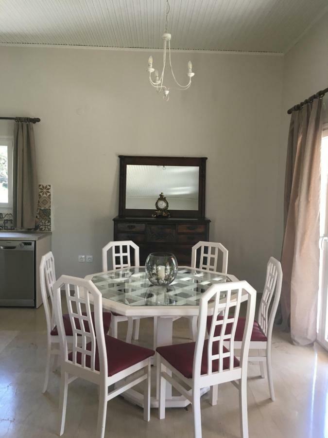 Villa The Olive Grove House Kassiopi Esterno foto